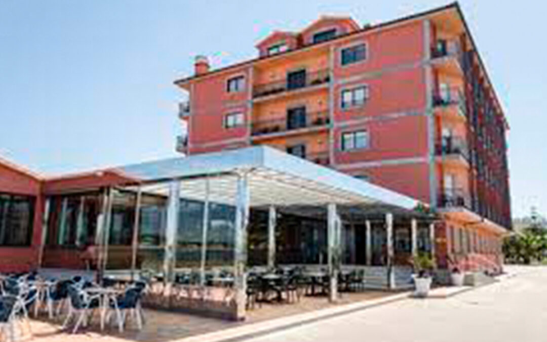 Hotel Delfín Azul