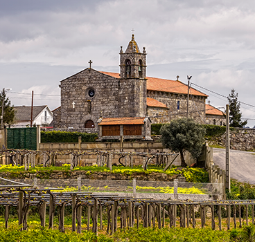 Iglesia Santa María de Adina