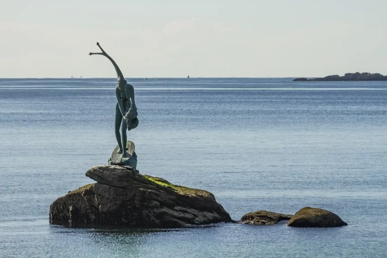 Sculpture "Madame de Silgar»